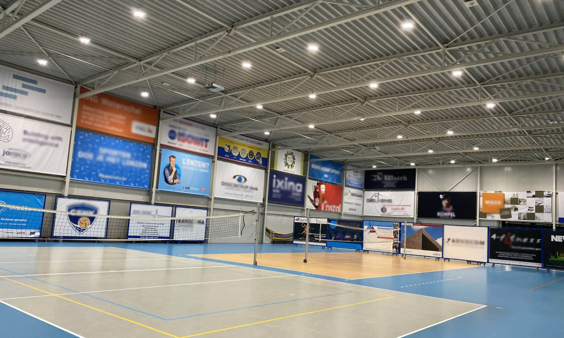 Sporthalle